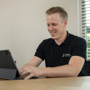 Niels - Eigenaar @ Vloerenconcurrent.com